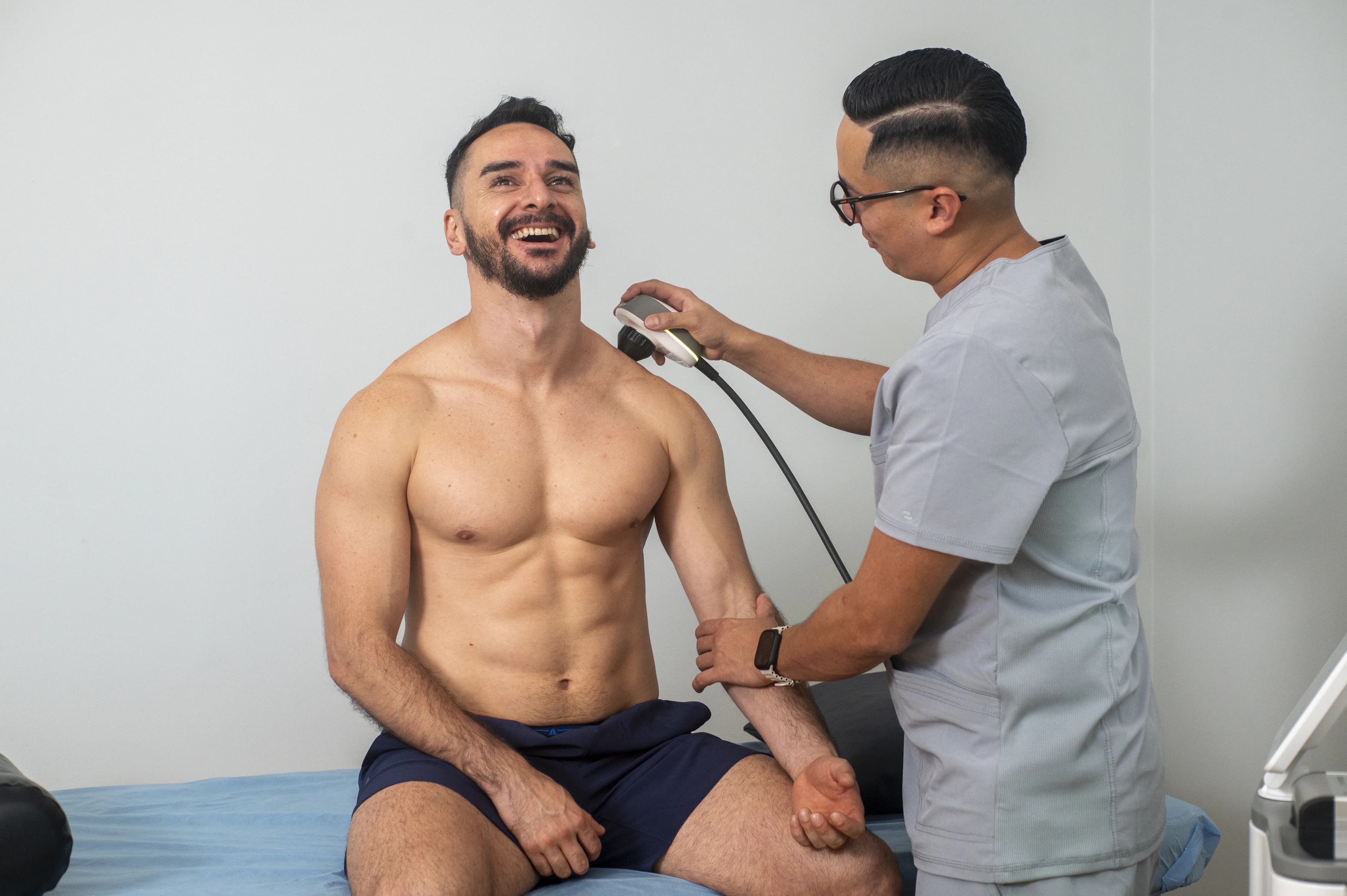Rehabilitación deportiva para atletas - Recuperación de lesiones en Physical Care Costa Rica